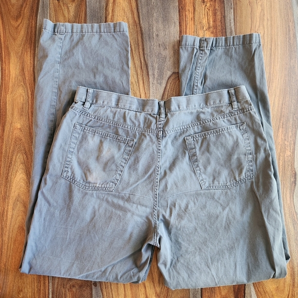 Worn, Faded and Comfortable Men's Cremieux Casual Pants 36 x 32 - Picture 5 of 7